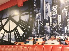 -玛格萝妮比萨屋(陆家浜路店)