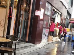 -钟方模白家肥肠粉(春熙店)