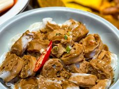 -山河屯铁锅炖·非遗东北菜(南山店)