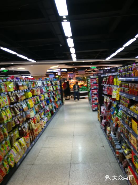 利客来李村购物中心图片