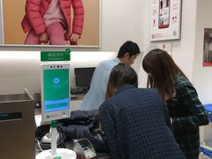 -优衣库(东莞汇一城店)