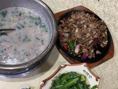 -标记美食新鲜猪杂(兴南大道店)