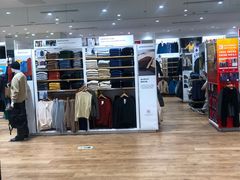 -优衣库(青岛万象城店)