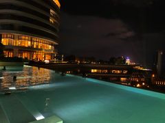 -瑰丽酒店·海吧·天际下午茶·现场DJ·天台酒吧