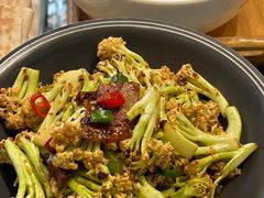 -乔家小院•非遗驴肉•本地小海鲜(滨河路店)