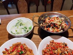 -八碗湘长沙市井菜(坡子街店)