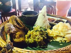 -Pundi Pundi Restaurant