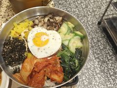 泡菜五花肉拌饭-安又胖韩国烤肉(美罗城店)