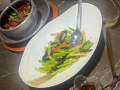 -海派悦庭·海胆烧麦·新融合菜(凯德广场店)