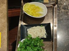 -七欣天香辣蟹火锅(上海银亿滨江店)