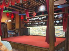 -老滇山寨•云南特色菜•地方菜•民族风情歌舞表演(金碧店)