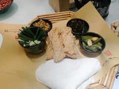 -丁里羊肉小镇(天鹅湖总店)