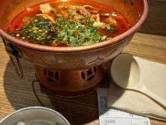-成都你六姐·牛肉冒菜(上海环宇荟店)