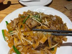 干炒牛河-昌勝香港深井烧鹅(新年华店)