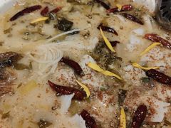 -渔语鱼新川菜Bistro(万象天地店)