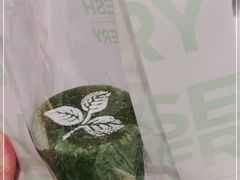 -七鲜超市(瑞虹天地太阳宫店)
