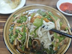-北门严记小吃(九华中路店)