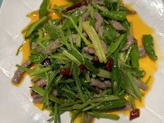 爆炒牛肉-西塘人家•黑金冠本地好店