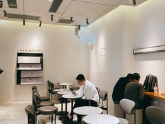 大堂-喜茶(佛山顺德容桂天佑城店)