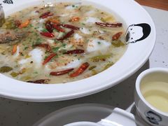-江渔儿酸菜鱼(奥园广场金发购物中心店)