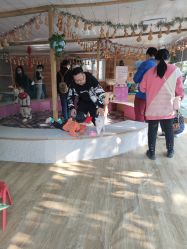 -萌宠亲子动物乐园(槐房万达店)