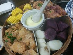 -黄桷树曹家私房菜(江与城店)