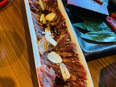 -炼火烤肉店