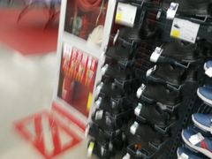 -迪卡侬(观山店)