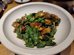 -俏湖兰·辣椒炒个肉(海沧店)
