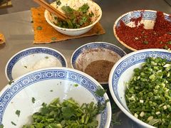 -曾笼笼牛肉饼