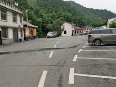 -大围山峡谷漂流