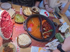 -赵美丽·重庆社区火锅·直营店(火车东站·中豪国际店)