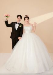 -雅云婚纱摄影工作室旗舰店