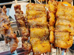 炭烤土猪五花肉-古彭7只羊·招牌白串·碳锅羊肉旗舰店