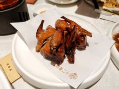 中山妙龄乳鸽-十二粤味·顺德菜·烧鹅点心(五四广场店)