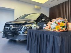 -天津波士信达奔驰4S店(卫津南路店)