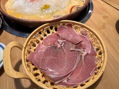 -洱火云南酸菜牛肉火锅(石景山当代商城店)