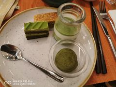 -The Place 自助餐(香港康得思酒店)
