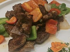 -海派美食·家宴海鲜青岛菜·石锅鲽鱼头(东方城店)