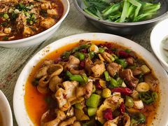 干煸肥肠-豆腐脑花
