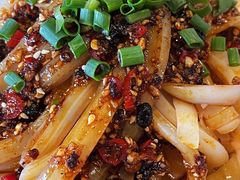 自贡凉粉-兔行天下-鸿鹤鲜锅兔(中海国际店)