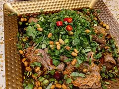 烧烤牛肉-小董哥烤串·爆汁大油边(故宫店)