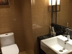 -水晶之星洗浴温泉汗蒸