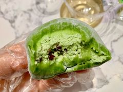 抹茶红豆雪媚娘-蜜蜂小象·榴莲千层蛋糕(时代汇11栋店)