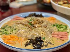 东北大拉皮-美达尔烧烤海鲜家常菜(泰山路店)