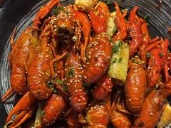 -肥肥虾庄·金牌油焖大虾(杨园滨江时代walk店)