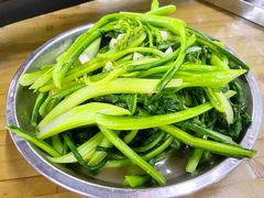 蒜蓉炒菜心-丰依竹食·老牌竹筒饭