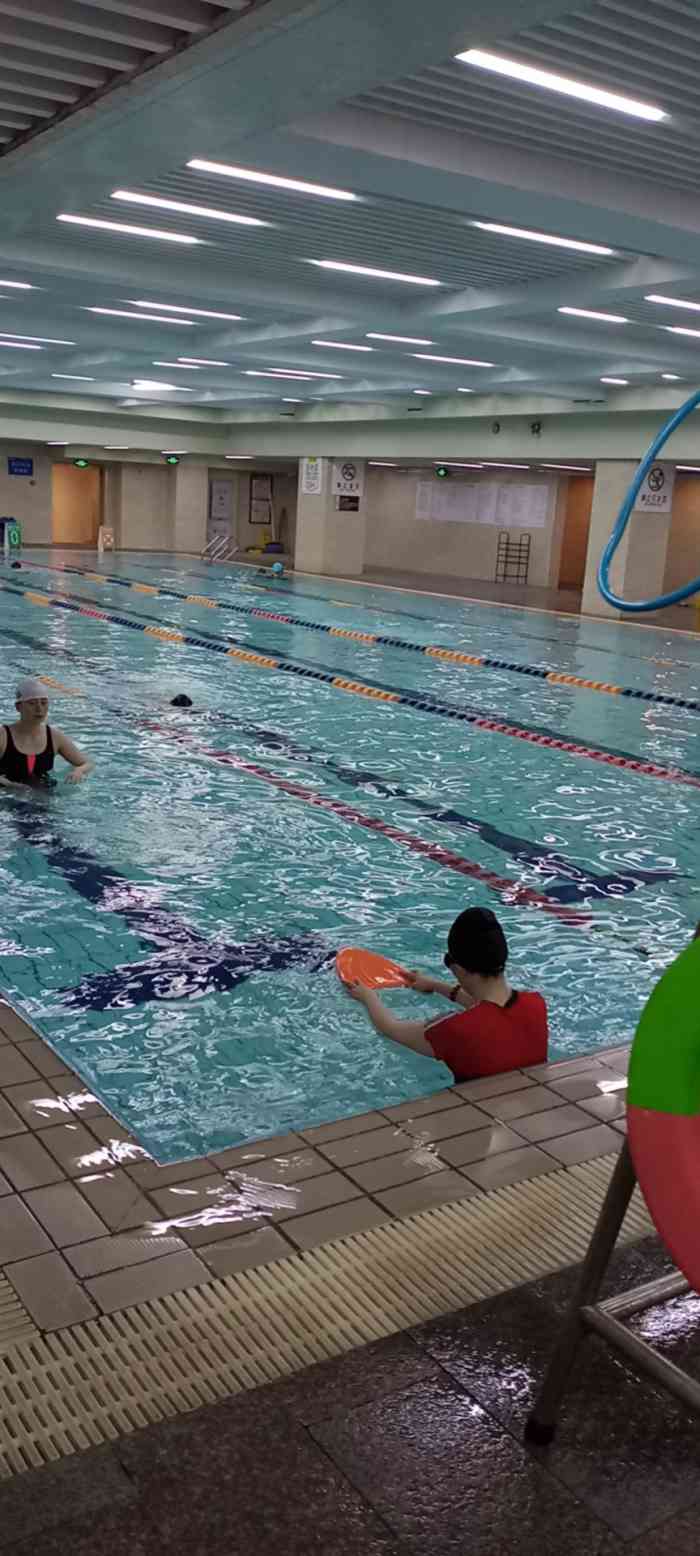 奇迹健身·恒温游泳(九洲新世界店)