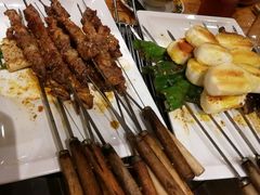 -欢乐牧人蒙古炭烤羊腿(四平路店)