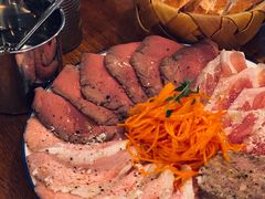 -羽深肉铺 Steak & Wine
